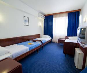 Standard Triple Room (CORPUS B)